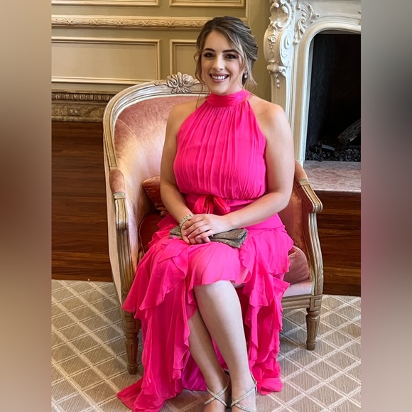 Meet your Posher, Andrea - Picture 2 of 2